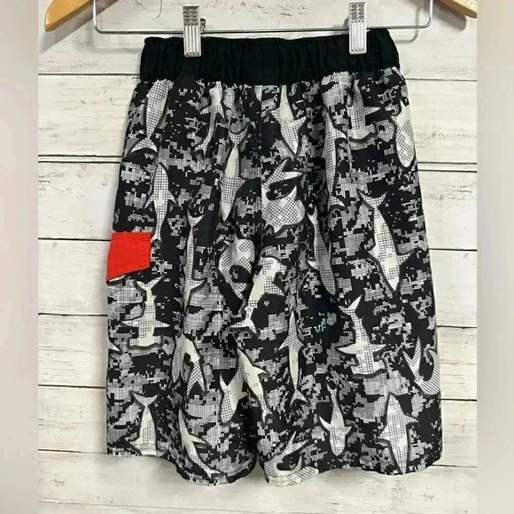 Adidas Boys Swim Trunks Size Small - Picture 2 of 5